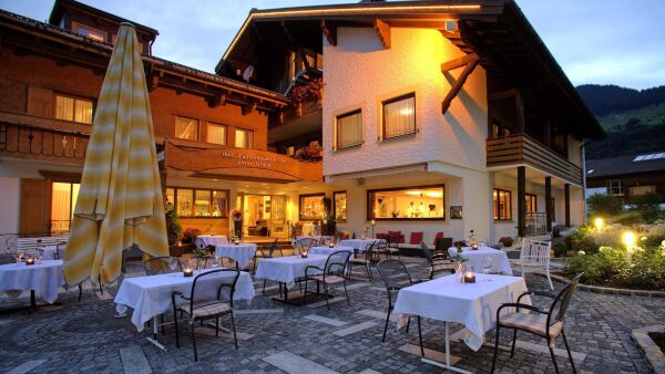 Aparthotel Alpenrose, Au